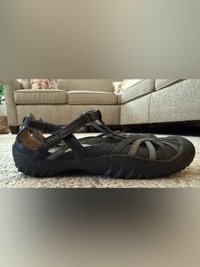 JBU Adventure Design Sandals Blk/Gray Sz 7